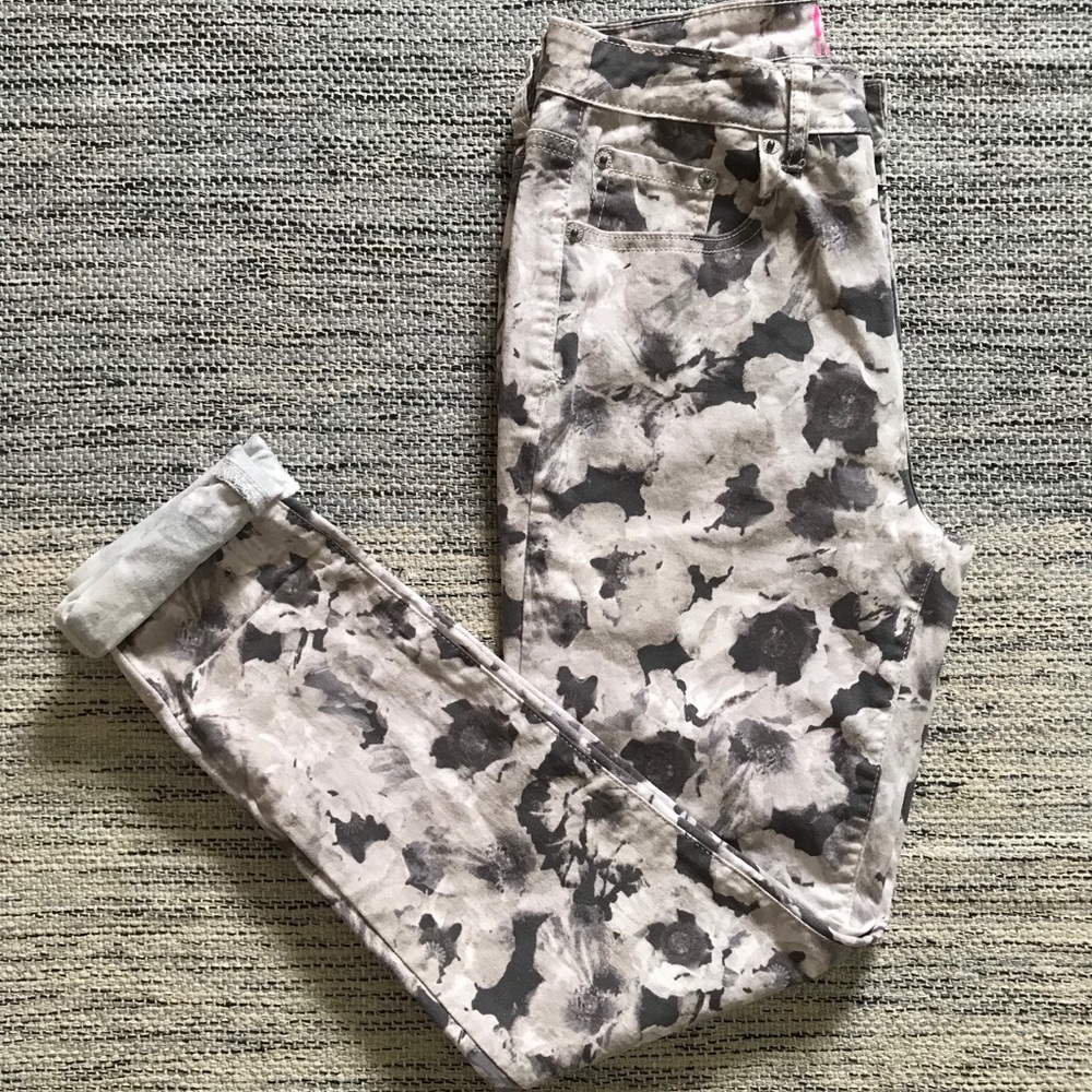 Floral high waisted jeggings
